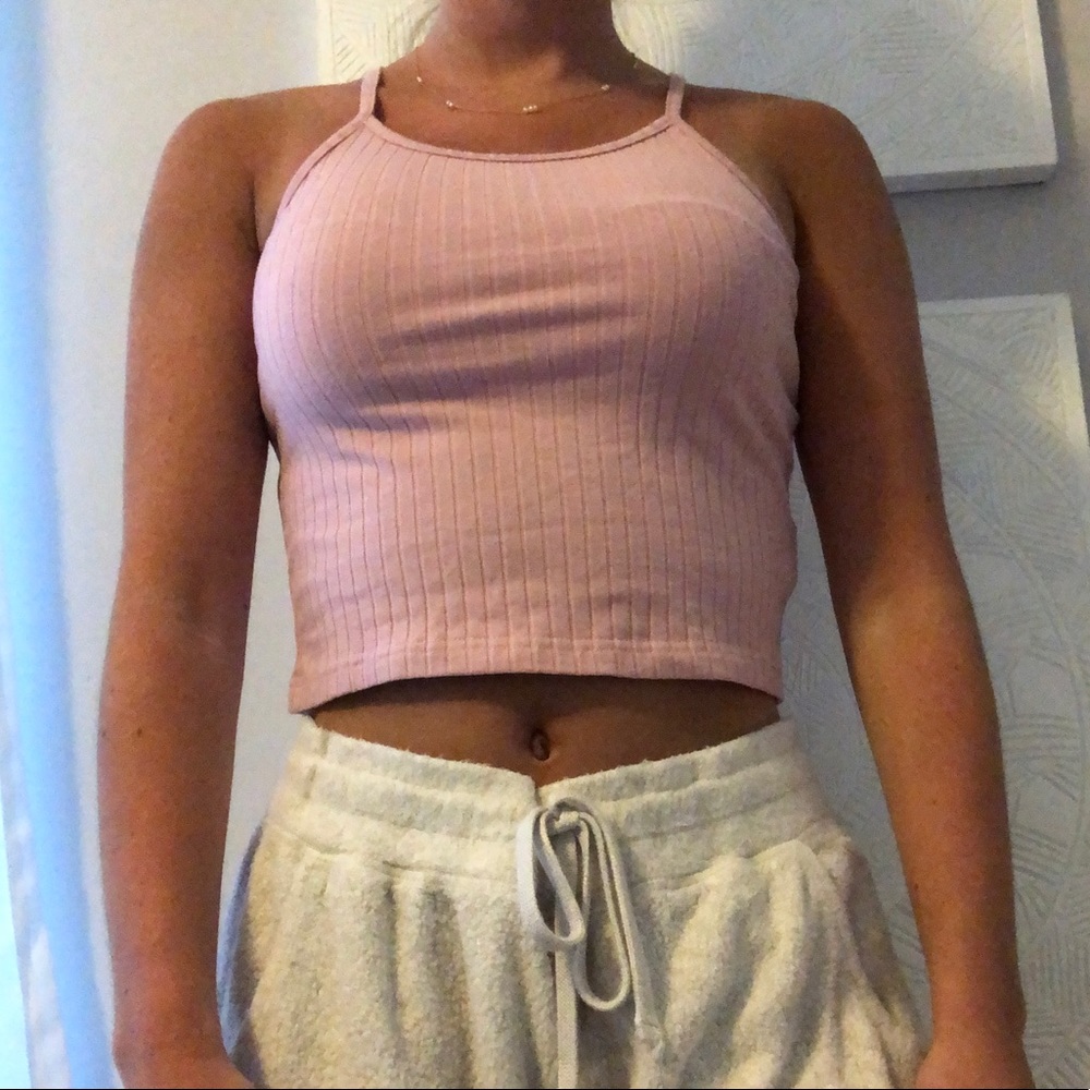 baby pink tank!